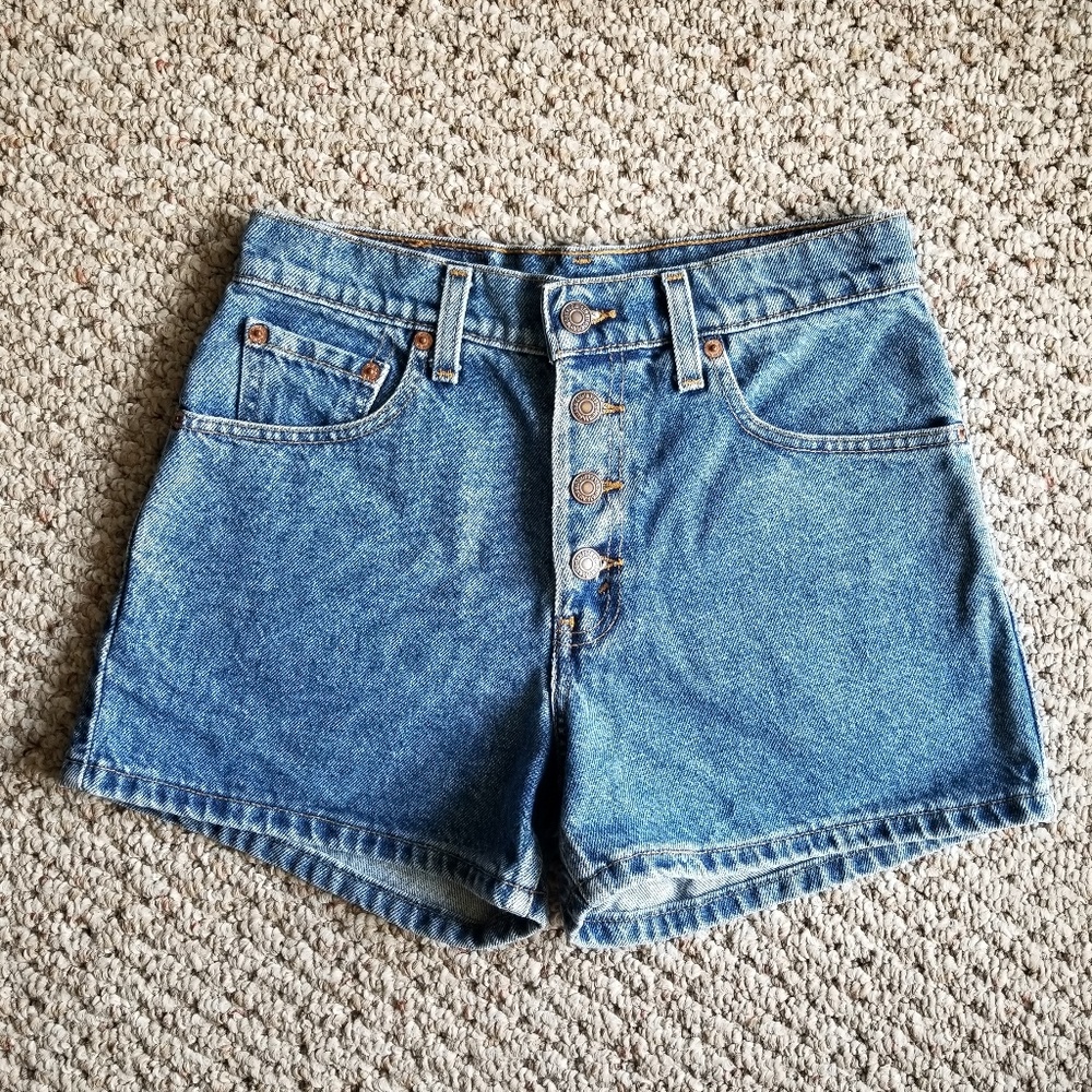 Levi's Button Fly Black Tab Mom Jean Shorts